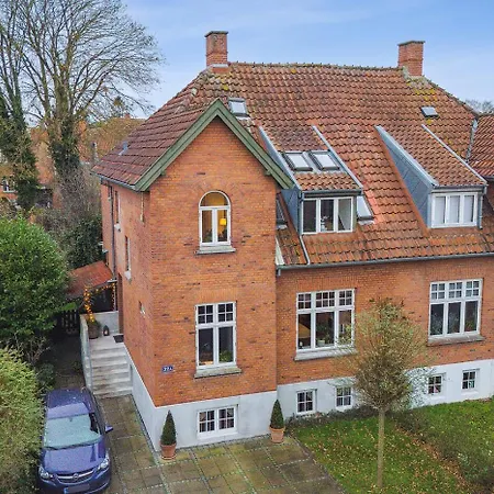 Hunderup Retreat * 오덴세