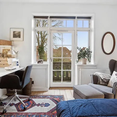 Hunderup Retreat Villa